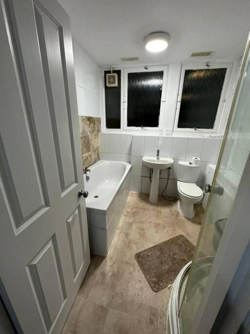 3 Bedroom Garden House Maida Vale Londen