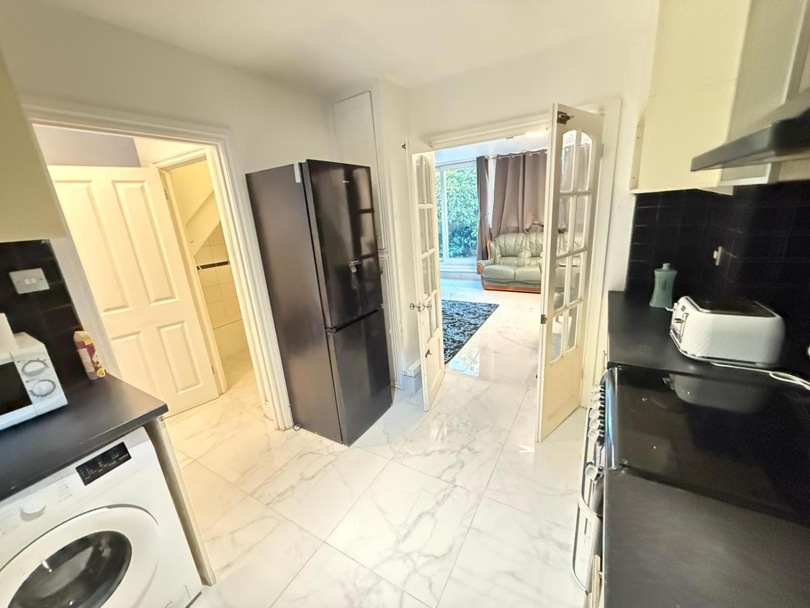 3 Bedroom Garden House Maida Vale Apartamento *